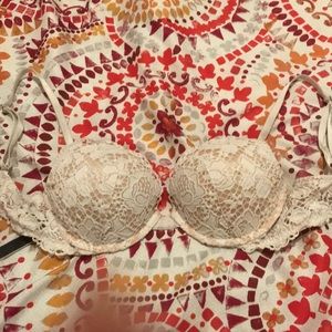 Victoria’s Secret bra!